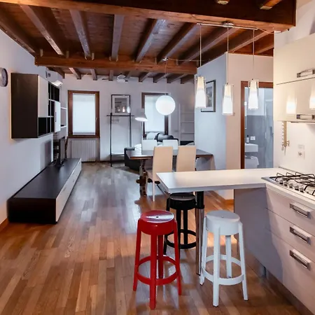 Casa Agli Archi バルドリーノ