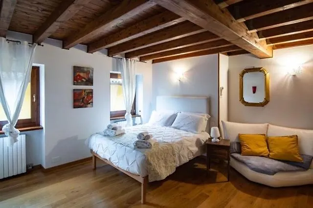 דירה Casa Agli Archi *